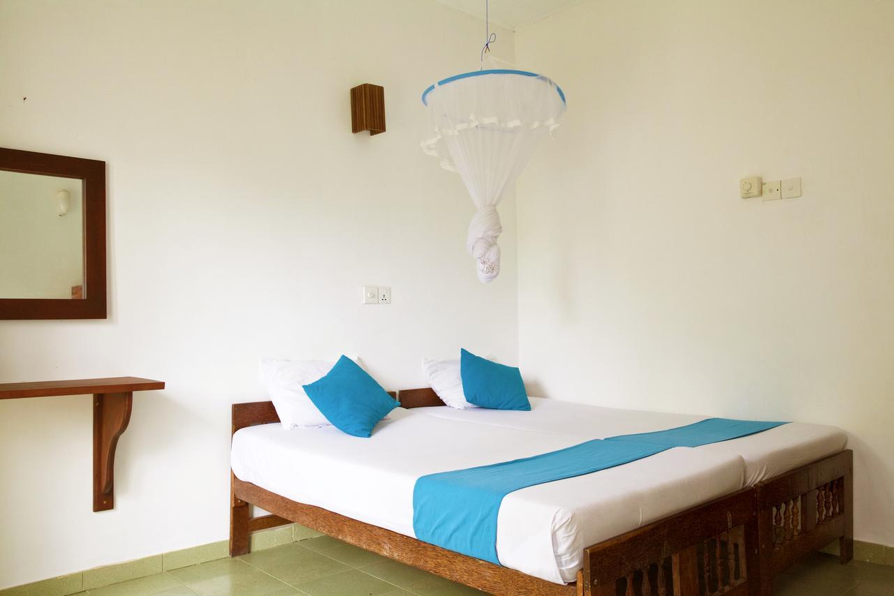 Beach Inns Holiday Resort Matara Esterno foto