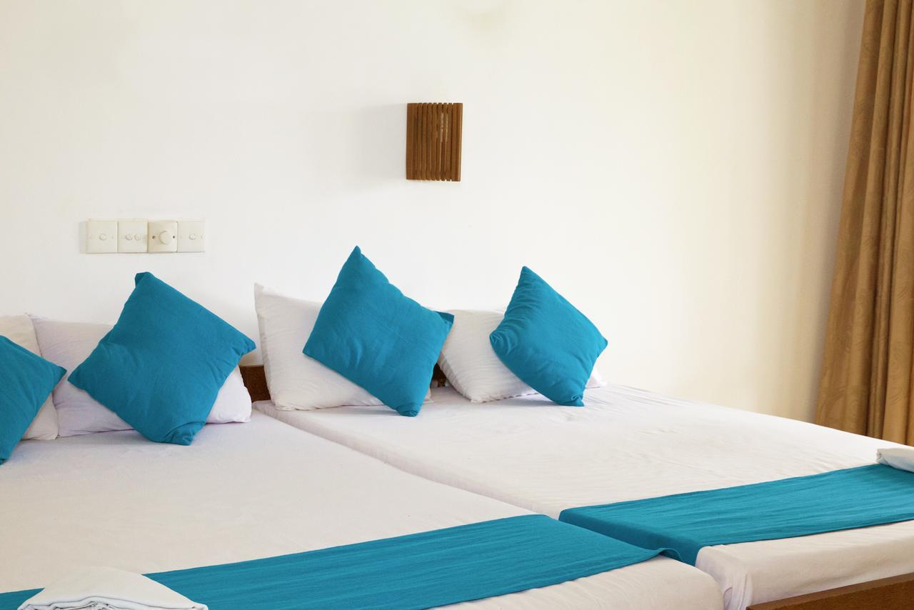 Beach Inns Holiday Resort Matara Esterno foto