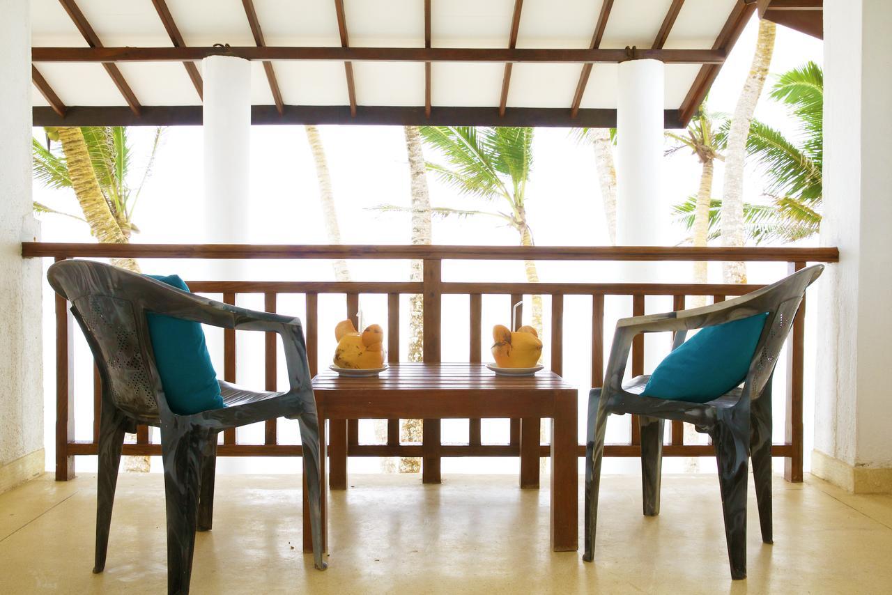 Beach Inns Holiday Resort Matara Esterno foto