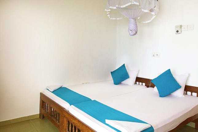 Beach Inns Holiday Resort Matara Esterno foto